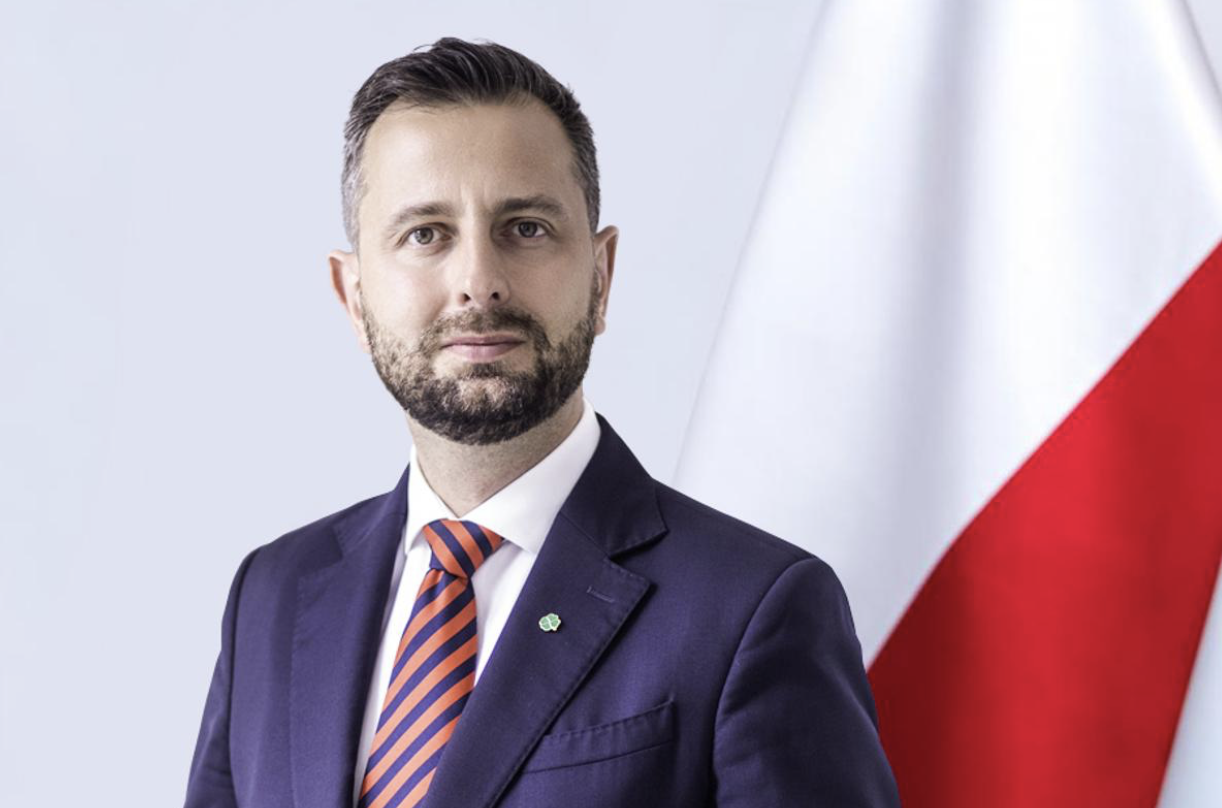 Polish Defense Chief: Military Buildup Must Accelerate Regardless of Ukraine Peace Talks