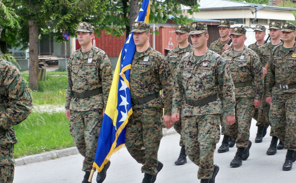 As Neighbors Reintroduce Conscription, Bosnia Remains Militarily Paralyzed